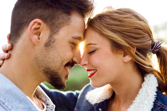 portrait-of-beautiful-young-couple-in-love-in-the-park